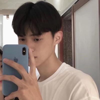 男生头像  愿喜