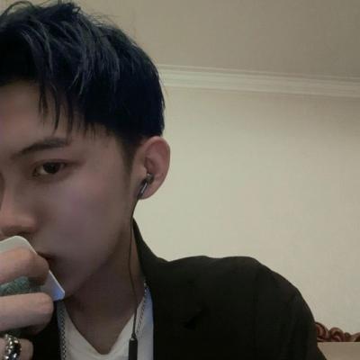 男生头像  愿喜