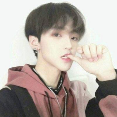 男生头像  愿喜