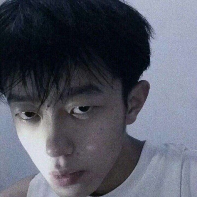 超酷男生头像    这句晚安一定要拜托星星送给你
