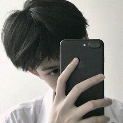 超酷男生头像    这句晚安一定要拜托星星送给你
