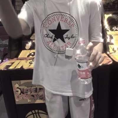 原宿风超酷意境部位男/觉得你好 是陷阱也要跳.