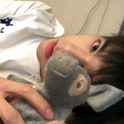 网络男生潮流趋势样男生小清新头像