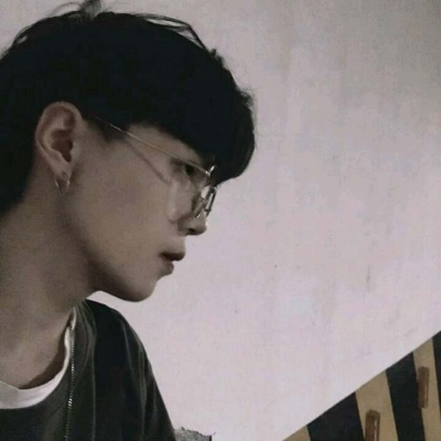 顾羽书.  你眸海温涟 藏山高水远 我的人间
