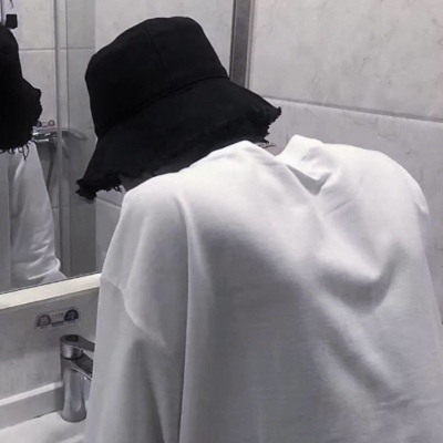 酷炫高冷玩网男头/人生建议爱我 人生巅峰得到我.