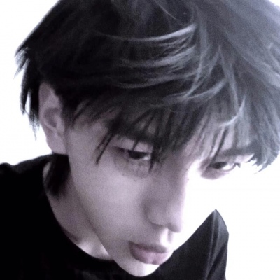 酷炫高冷玩网男头/人生建议爱我 人生巅峰得到我.