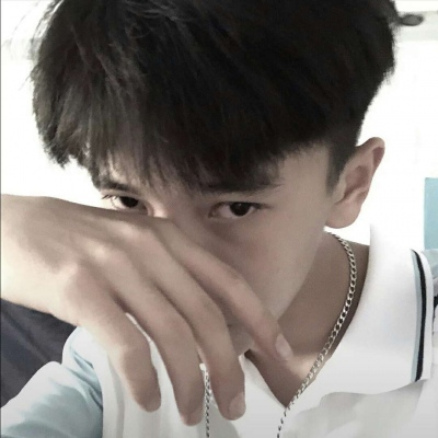 帝江:精选玩网清新高冷意境男头/什么都明白的人 最温柔也最冷漠