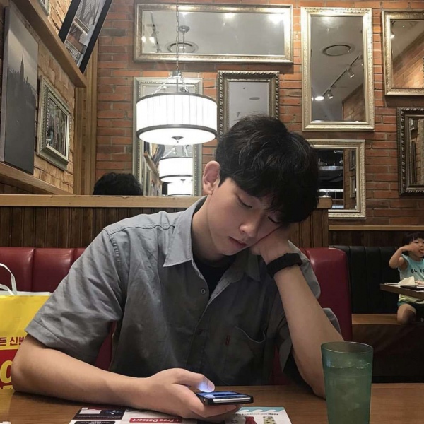 甜词  一组超拽非主流男头   笑着哭着最痛