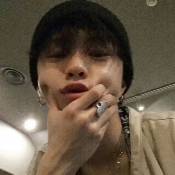 苏瓷:高冷男头（超酷 成熟 高冷 帅 真人 高清优质）