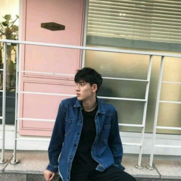 男生帅拽高个子时尚头像/奶酪