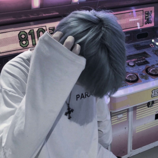 念七 男生社会头像