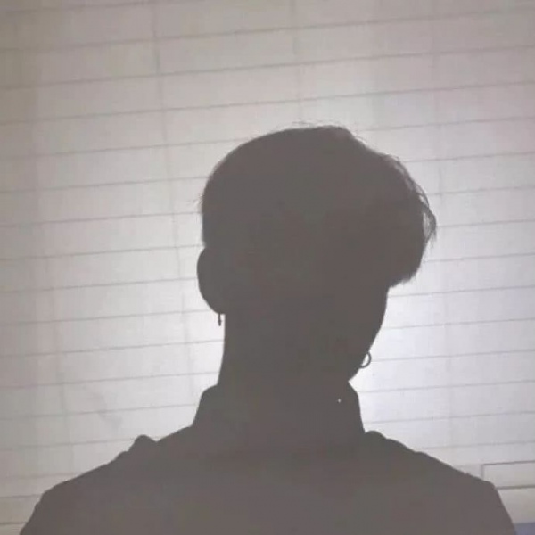 帅气真人高冷男生头像