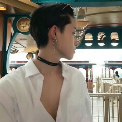 优质部位男头 腹肌男头               又是爱你的一天鸭