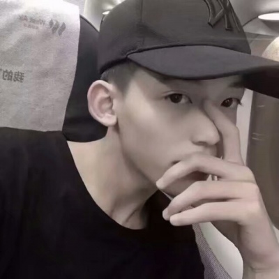 成熟男头（超酷 超帅 成熟）月牙儿
