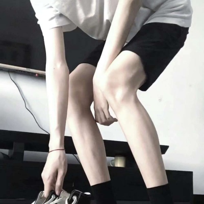 林哲 小清新文艺范部位男头 我等不到你 只好自己靠近