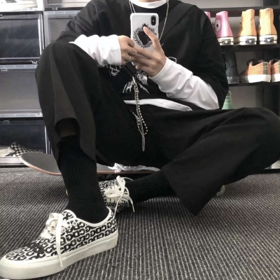 林哲 小清新文艺范部位男头 我等不到你 只好自己靠近