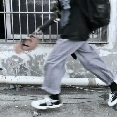 林哲 小清新文艺范部位男头 我等不到你 只好自己靠近