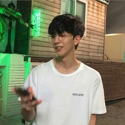 超帅男头/你心动的男孩子?月牙儿