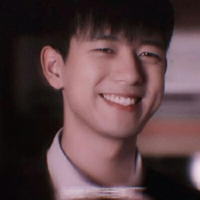 李现｜肖战｜王一博星河灿烂，不及你一笑?