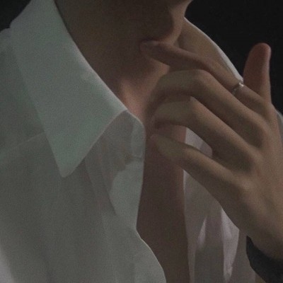 手控头像/男生/好看的手手?月牙儿