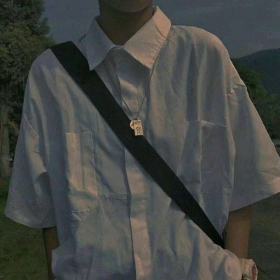 林冉辞 文艺 小清新部位男生图