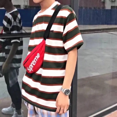 江喻绾    我拽归我拽 你拽就拜拜。?