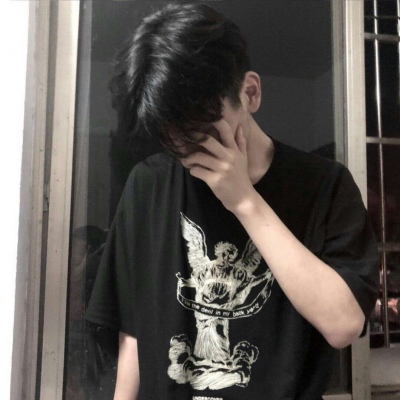 允言/超拽帅气男生头像    想把你藏起来