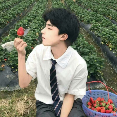 于怀./优质男头   谈笑风生，不懂情.