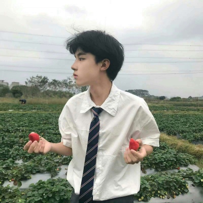 于怀./优质男头   谈笑风生，不懂情.