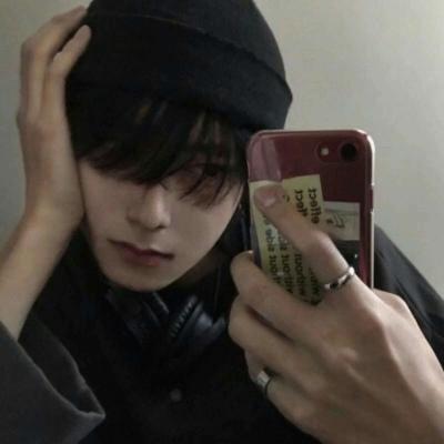 男生头像  喜欢你的笑 仿佛世界都明亮了