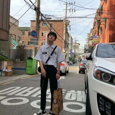 男生头像  喜欢你的笑 仿佛世界都明亮了