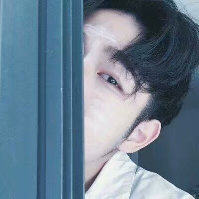 帅气高清男头    素质拿图/不喜勿喷