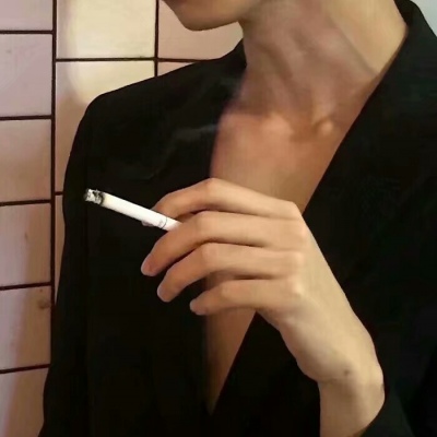 高冷部位西装男头?大风吹丑鬼 山海等烂泥。