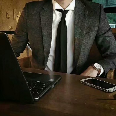 高冷部位西装男头?大风吹丑鬼 山海等烂泥。