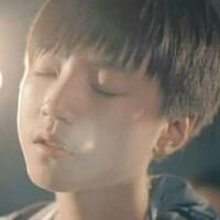 王俊凯的qq头像