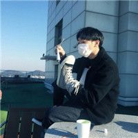 搞怪男