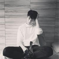 黑白酷男神