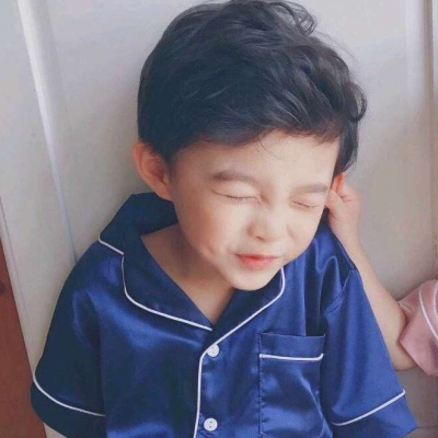抹不去的微笑:）萌娃情侣头像)