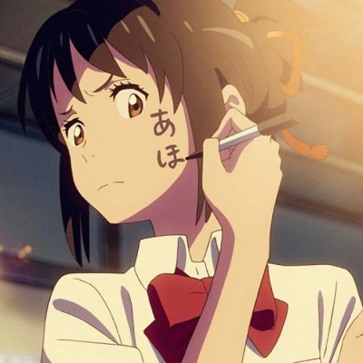 情侣头像，珍惜眼前人