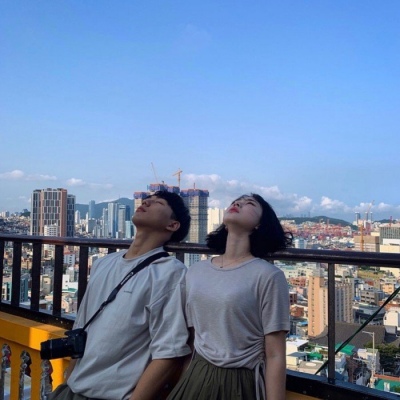 真人意境情侣头像  你有没有很想，和那个人重新认识一次。