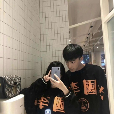 念七 小清新一对两张情侣真人头像