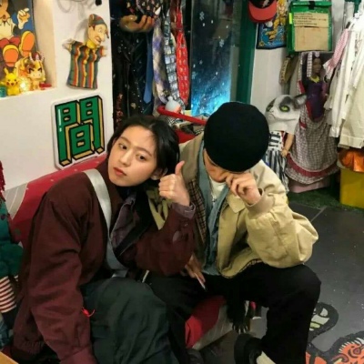 搞笑情头   ?不管多久，不管多远，我都会陪着你