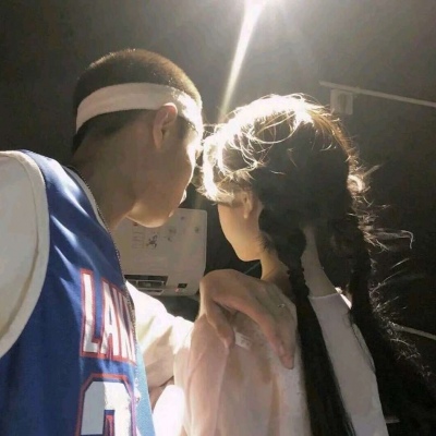 浔熙 唯美甜蜜真人情侣头像