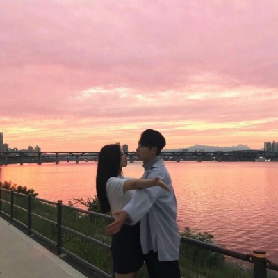 于泽:黄昏唯美仙气情头/趁着星星和月亮都在悄悄说声你真可爱