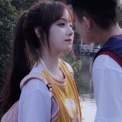 你要相信，山高路远总有一个人为你而来/鲤鲤
