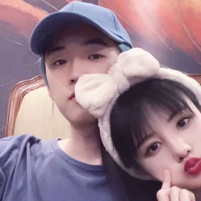 小亓: 你就是你而我就是喜欢你鸭~