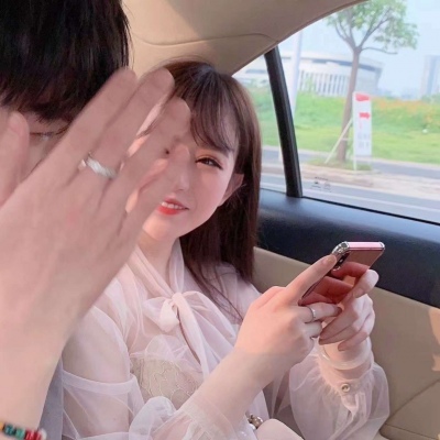 小亓: 你就是你而我就是喜欢你鸭~