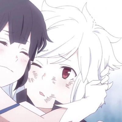 『草莓?』你愿意做我的意中人嘛？