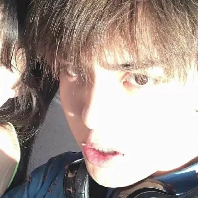 山野万里，你是我藏在微风中的喜欢银河万顷，你是我藏在心底的秘密?