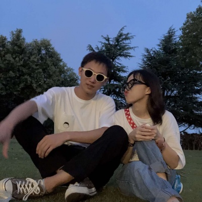 溺毙:一对两张原宿风气质真人情头.山雾蒙蒙?你可别迷了路